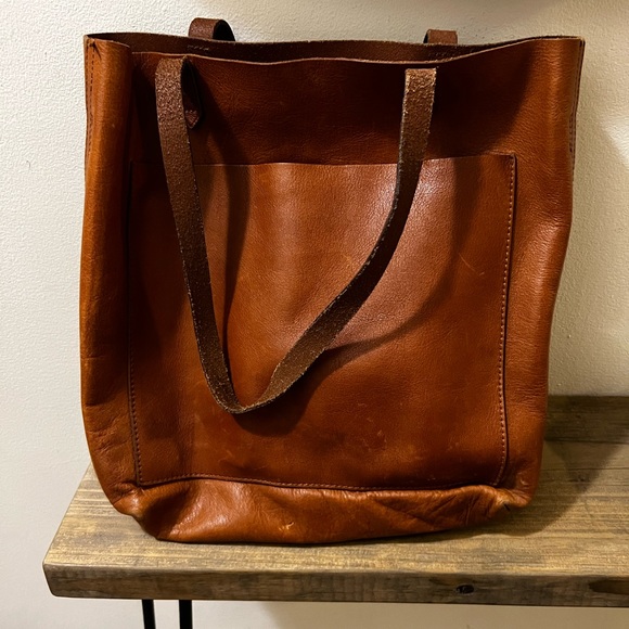 Madewell Medium Transport Tote - Picture 2 of 8